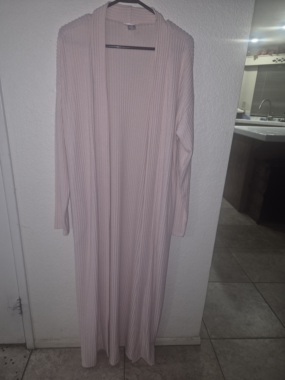 VENUS Long Ribbed Open-Front Robe in Pale Pink